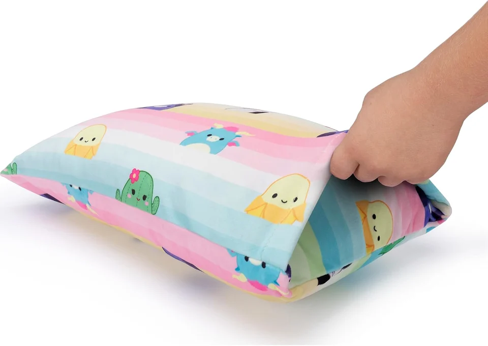 Rainbow Party Kids Pillow + Pillowcase detail 2